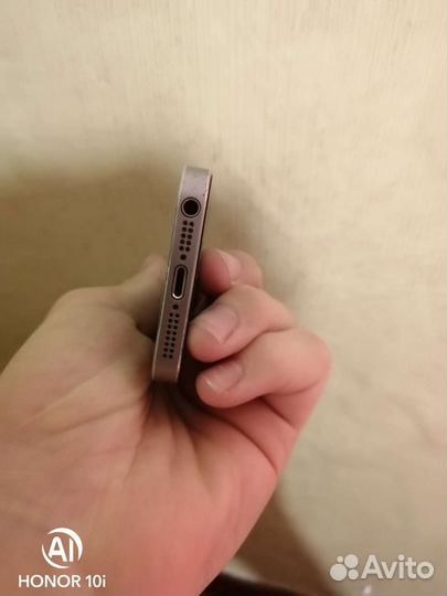 Мобильные телефоны бу iPhone