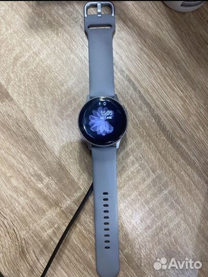 Смарт часы samsung Watch Active2