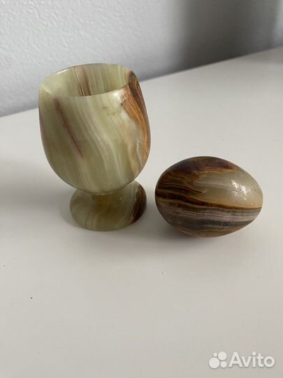 Яйцо и Рюмка из натурального камня