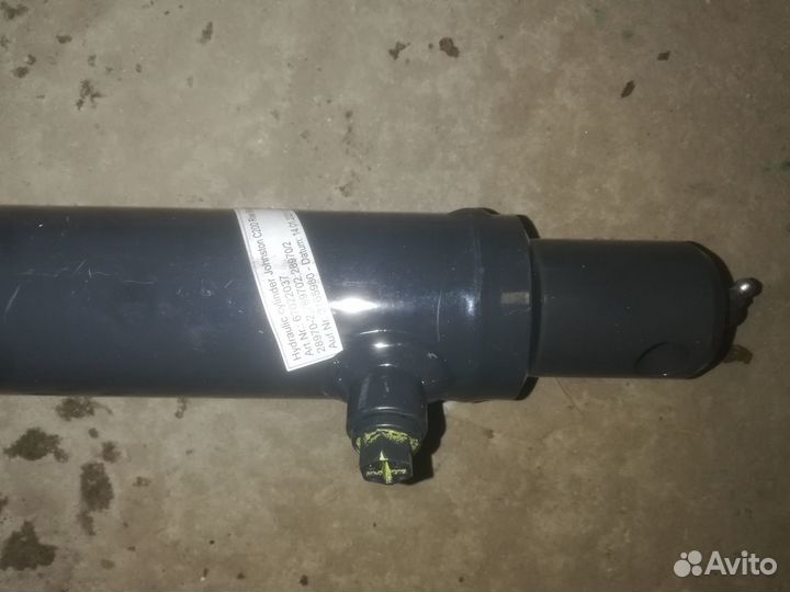 Johnston CN201 Гидравлический цилиндр