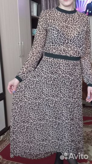 Платье в пол