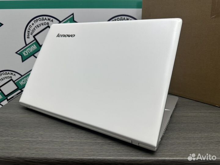 Красивый мощный Lenovo core i5-5200 8Gb SSD 256Gb