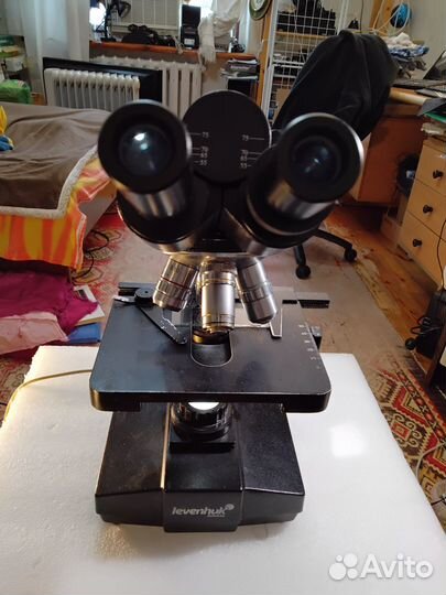 Микроскоп Levenhuk 850B бинокулярный