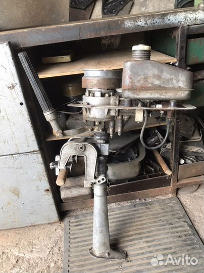 Лодочный мотор Салют