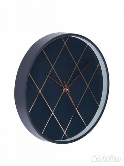 Часы настенные новые