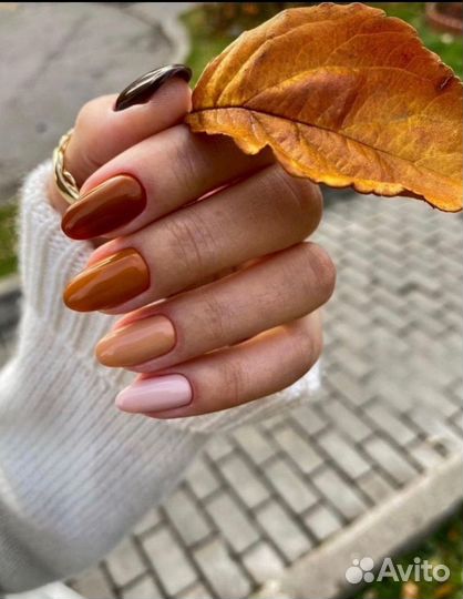 Маникюр, наращивание в центре