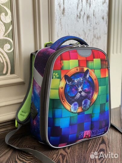 Рюкзак школьный