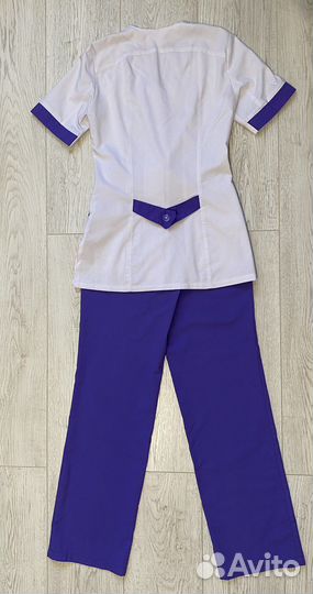 Медицинский костюм женский