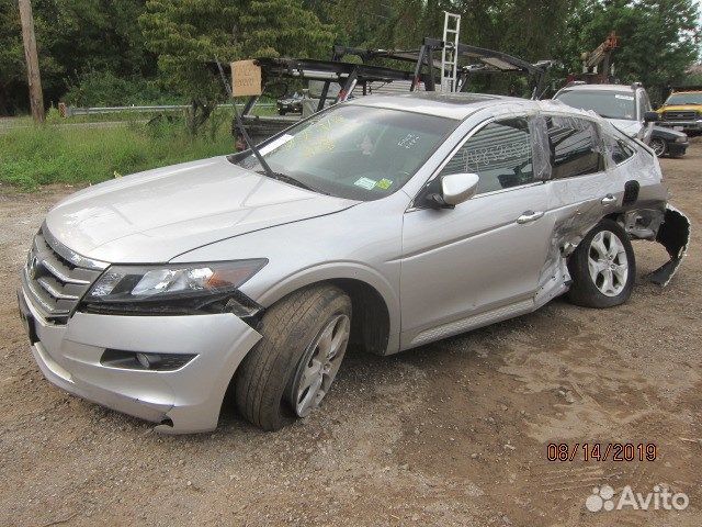 Разбор на запчасти Honda Crosstour