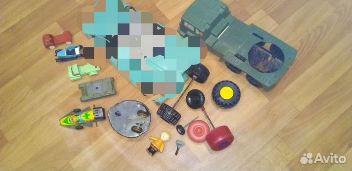 Игрушки машинки СССР на запчасти