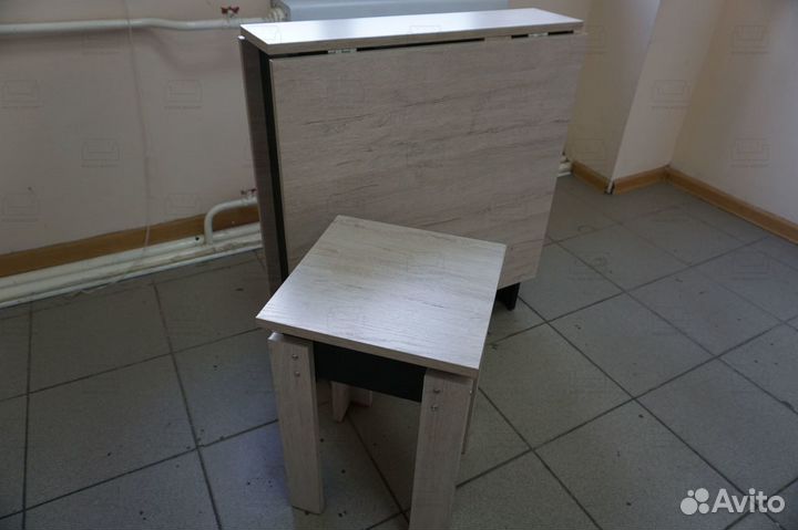 Стол-книжка раскладной 135 см лдсп хит новый