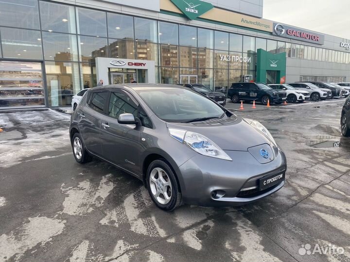 Nissan Leaf AT, 2014, 120 000 км