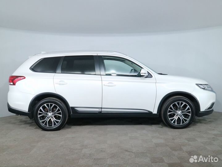 Mitsubishi Outlander, 2017