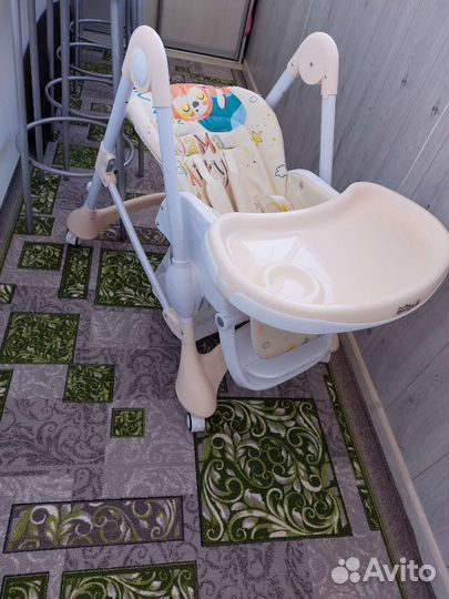 Стульчик для кормления