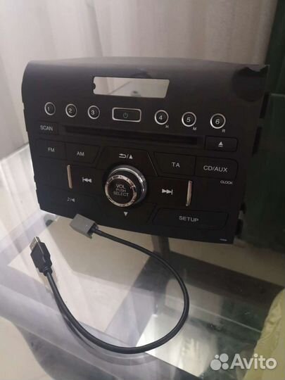 Магнитола Honda c-rv 2013 года