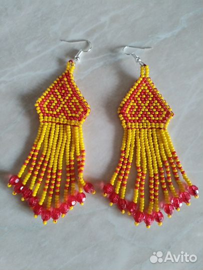 Серьги ручной работы из бисера