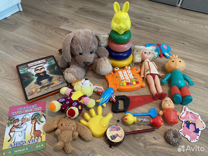 Детские игрушки + рюкзак