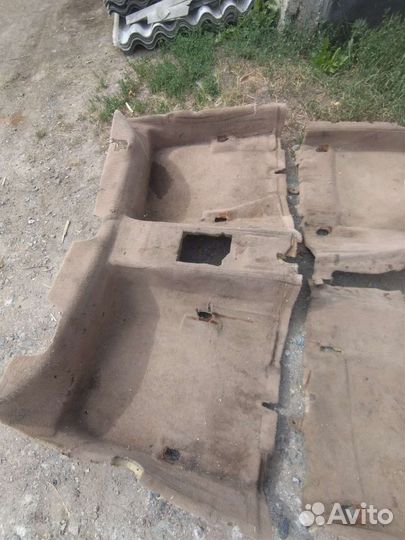 Коричневый ковёр салона BMW е36 седан