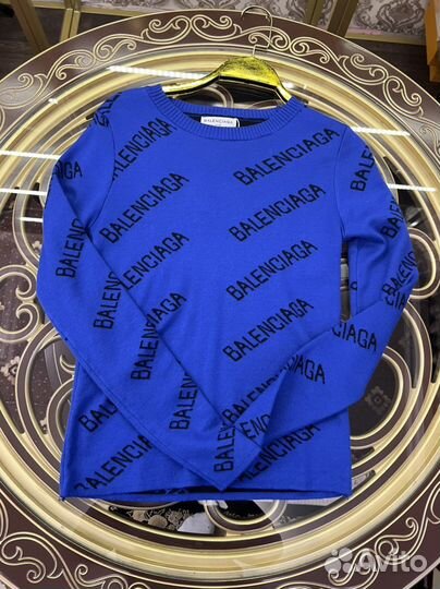Balenciaga кофта