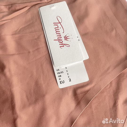 Triumph трусы бесшовные р-р единый (48-54)