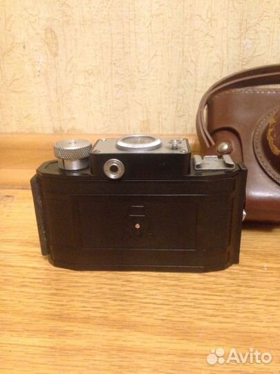 Пленочный фотоаппарат смена