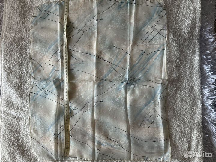 Шелковый платок шейный