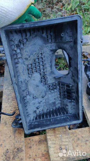 Крышка воздушного фильтра mazda rx-8