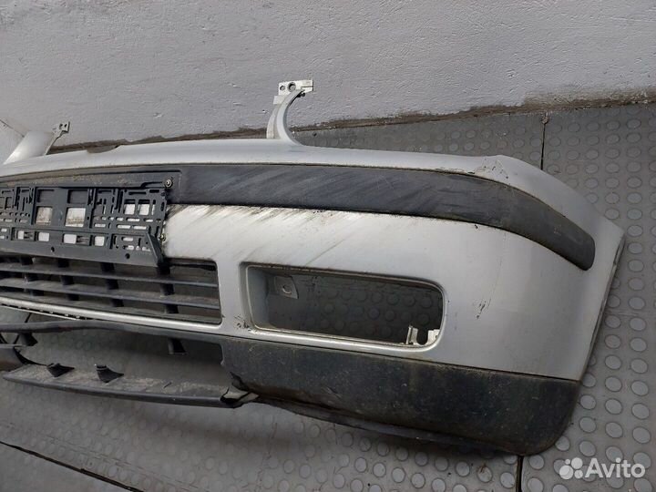 Бампер передний Volkswagen Golf 4