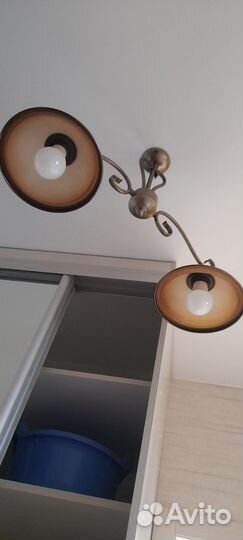 Люстра двухрожковая б.у