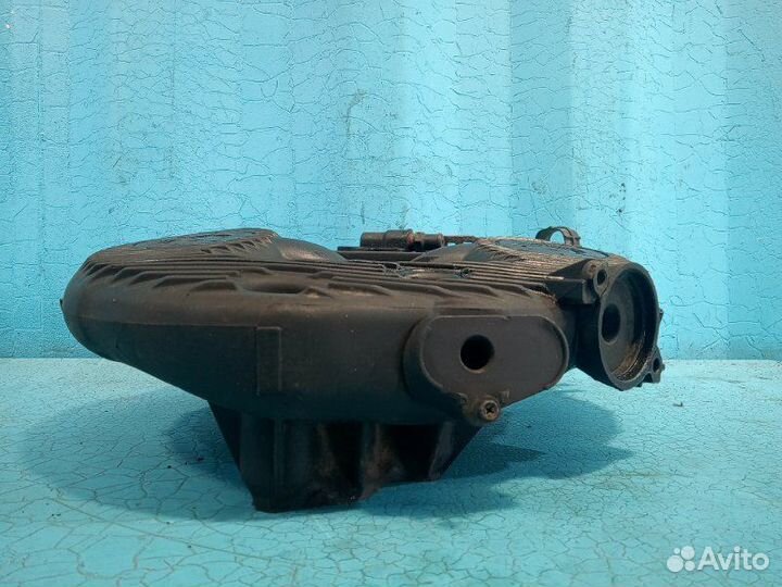 Коллектор впускной Dodge Intrepid