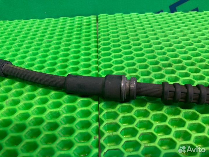 Шланг тормозной передний Bmw X5 E70 N57D30A 2012