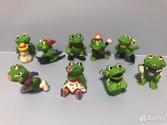 Лягушки из Киндер-сюрприза (Kinder Surprise)