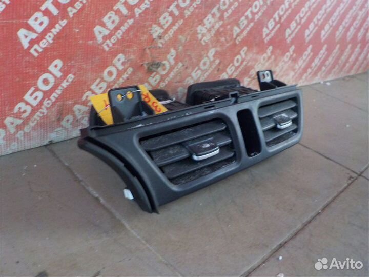 Дефлектор отопителя Kia Rio 3 G4FC 2017