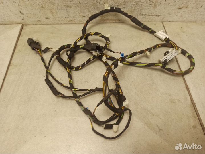 Проводка (коса) крышки багажника