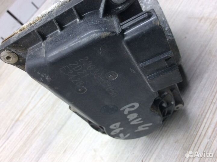 Заслонка дроссельная электрическая Toyota Rav4