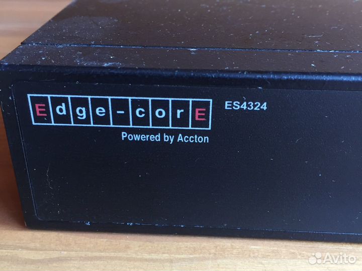 Коммутатор Edge-core ES4324
