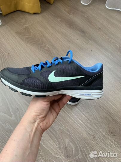 Кроссовки nike