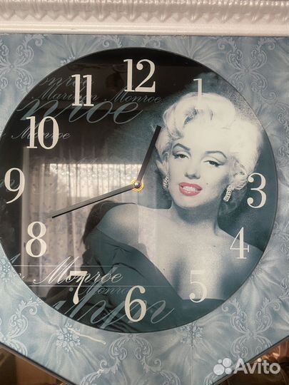 Часы настенные 