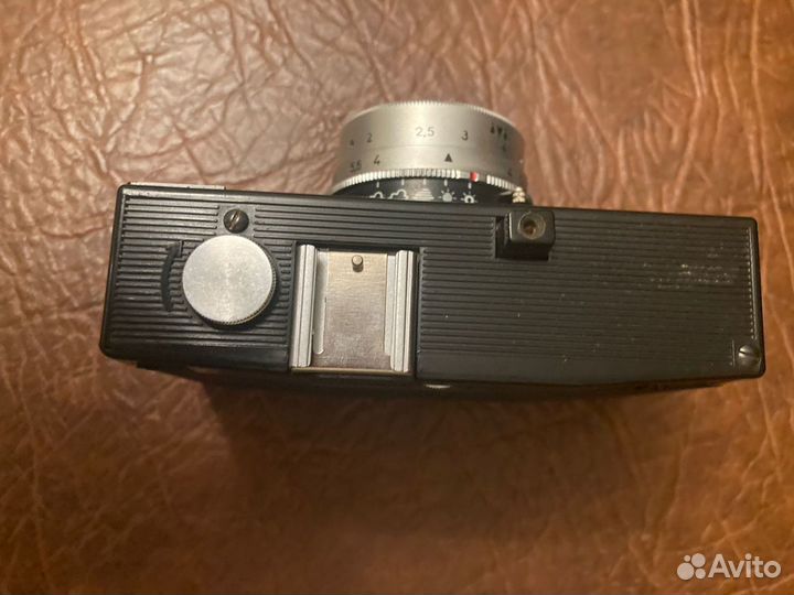 Плёночный фотоаппарат Смена 8М