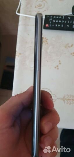 Телефон Samsung Galaxy S7 edge
