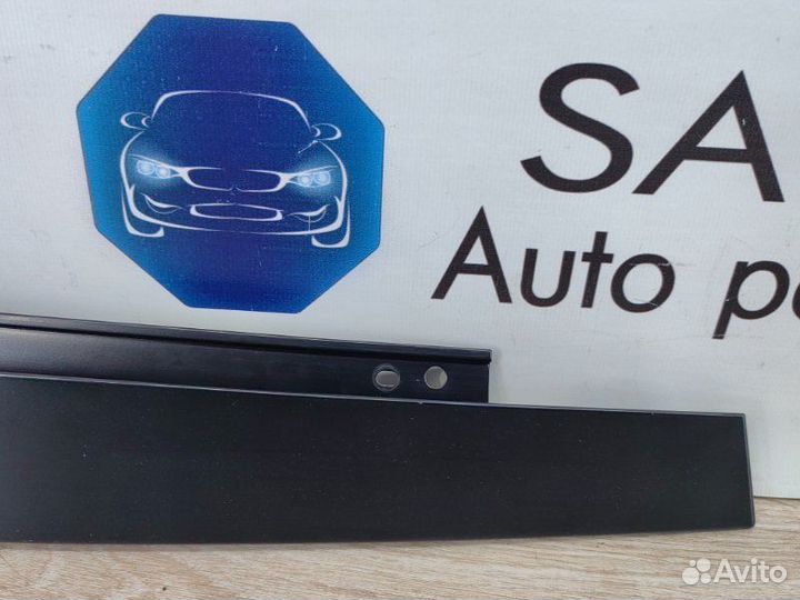 Накладка двери декоративная передняя левая Bmw X5