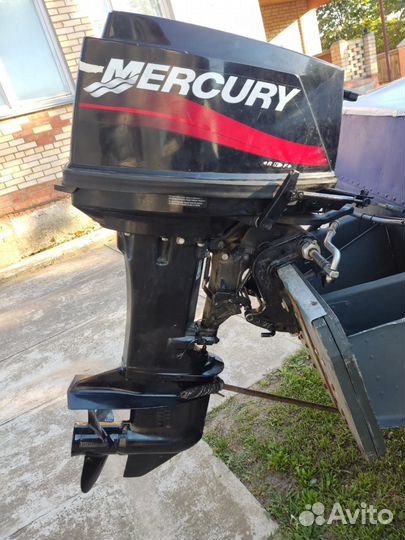 Продам лодочный мотор Mercury ME 30M 2 тактный