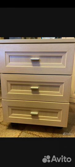 Кровать чердак со столом и шкафом