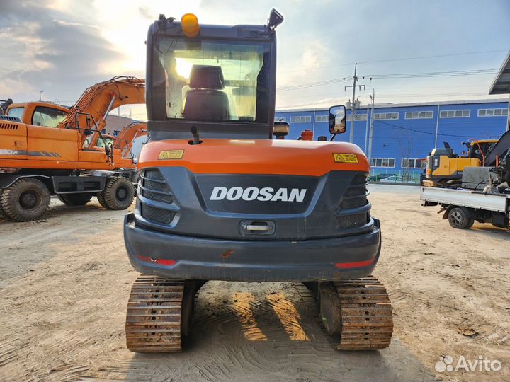 Мини-экскаватор DOOSAN DX55, 2018