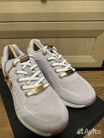 Кроссовки Mexx 30