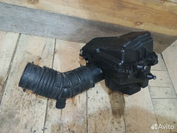 Корпус воздушного фильтра Nissan Qashqai J11