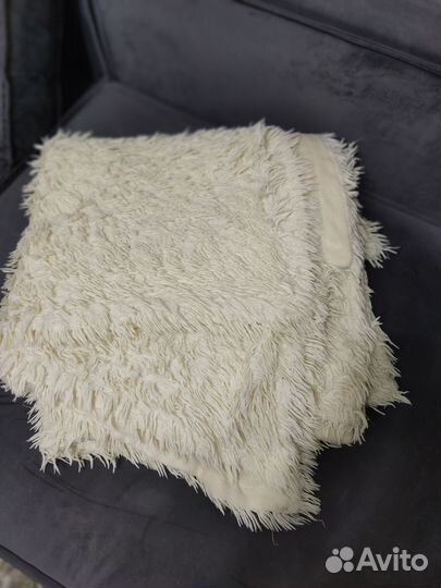 Плед пушистый двухсторонний