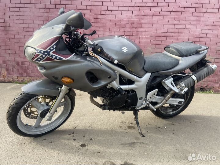 Suzuki sv400s