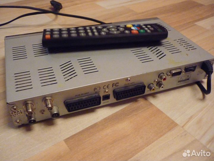 Тюнер general satellite