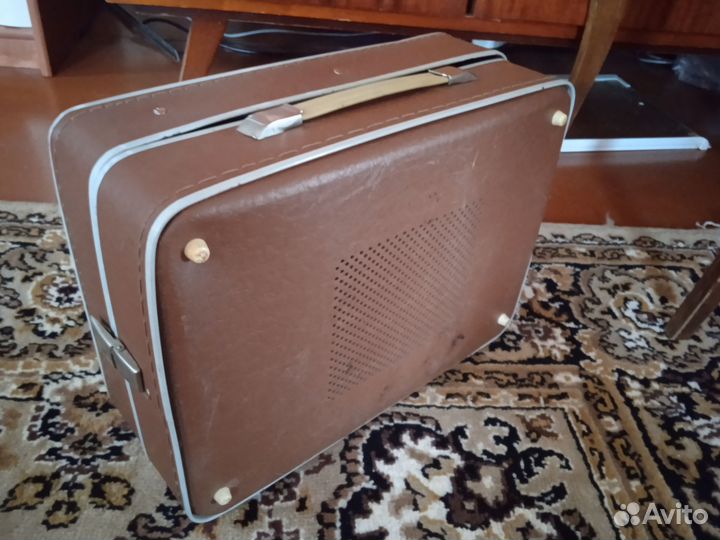 Проигрыватель юность 301